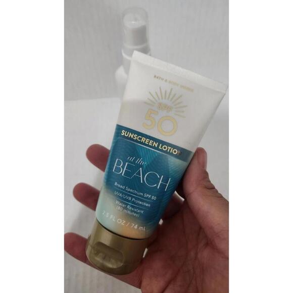 Bath & Body Works At The Beach SPF 50 Sunscreen Lotion 2.5oz & Spray 1.8oz Set - Picture 3 of 3